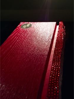 xPad - Eiche gebürstet Red Ribbon Swarovski Edition